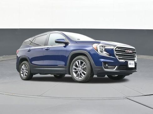 Used 2023 GMC Terrain SLT image 54