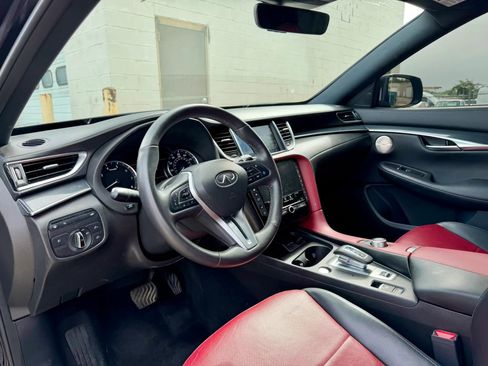 Used 2023 INFINITI QX50 Sport AWD/4WD image 2