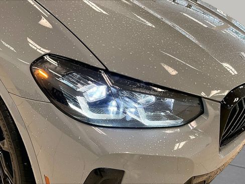 Used 2024 BMW X3 sDrive30i w/ M Sport Package RWD image 27