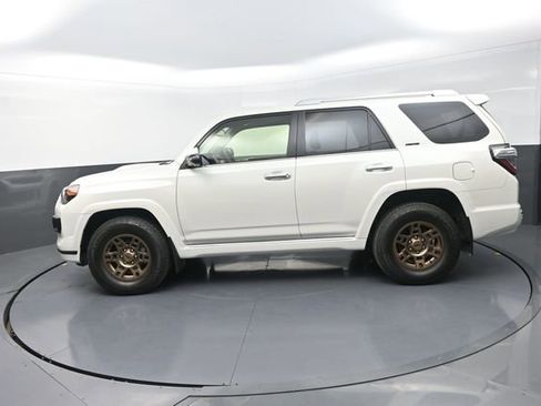 Used 2023 Toyota 4Runner Limited AWD/4WD image 52