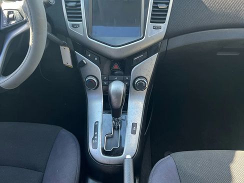 Used 2013 Chevrolet Cruze LT w/ All-Star Edition image 12