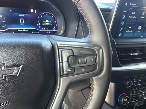 Used 2024 Chevrolet Tahoe Z71 AWD/4WD image 31