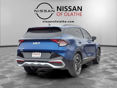 Used 2023 Kia Sportage SX image 32