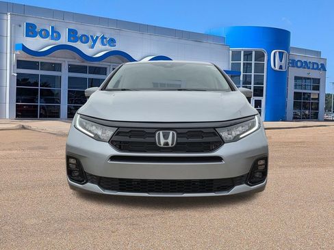 New 2026 Honda Odyssey Elite image 2
