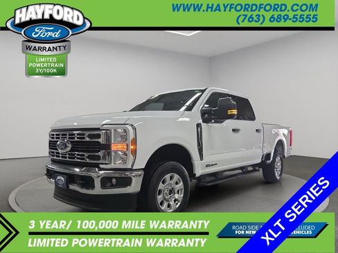 Used 2024 Ford F250 XLT image 1