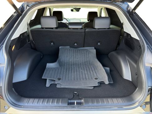 Used 2024 Hyundai Ioniq 5 Limited image 17