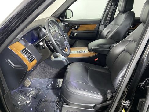 Used 2019 Land Rover Range Rover Supercharged image 13