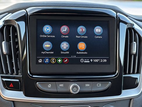 Certified 2023 Chevrolet Traverse LT FWD image 18