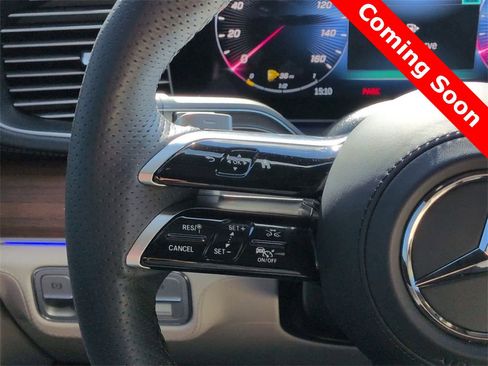 Used 2024 Mercedes-Benz GLS 450 4MATIC image 25