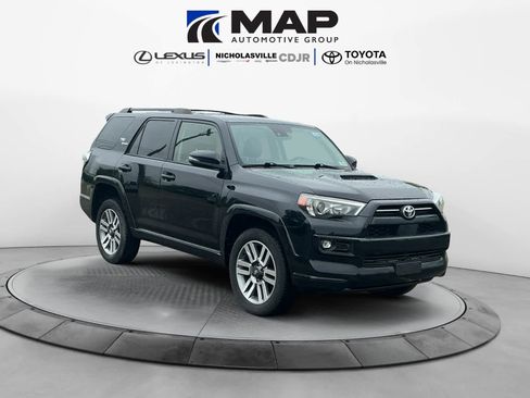 Used 2022 Toyota 4Runner TRD Sport w/ Technology Package AWD/4WD image 7