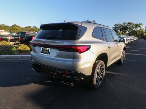New 2026 Buick Enclave Sport Touring w/ Power Package FWD image 8