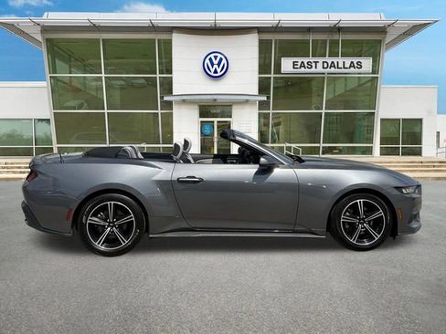 Used 2024 Ford Mustang Premium RWD image 8