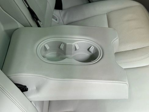 Used 2016 Porsche Macan S image 34