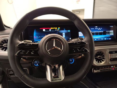Certified 2025 Mercedes-Benz G 63 AMG 4MATIC image 16