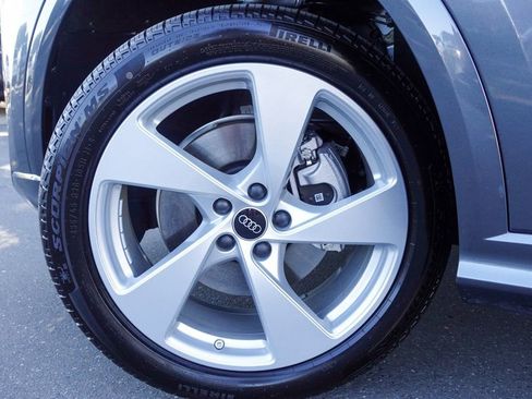 New 2025 Audi Q5 Premium Plus image 10