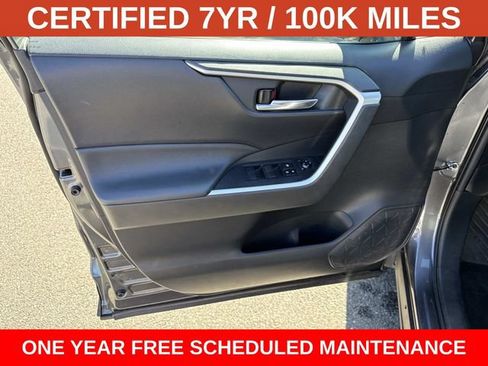 Used 2021 Toyota RAV4 XLE AWD/4WD image 13