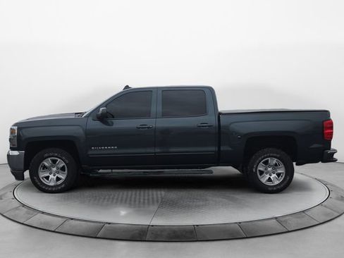 Used 2017 Chevrolet Silverado 1500 LT w/ LT Eassist Package image 2