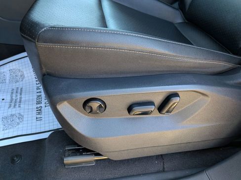 Used 2019 Volkswagen Atlas SE FWD image 26