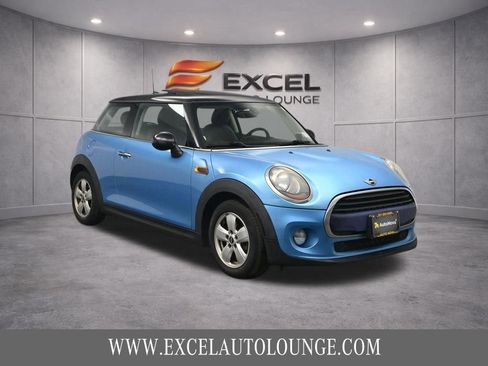 Used 2016 MINI Cooper 2-Door Hardtop FWD image 11