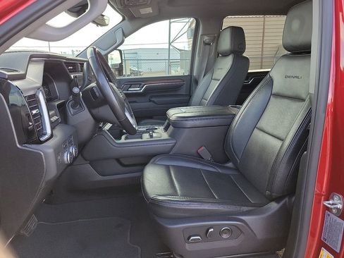 Used 2024 GMC Sierra 3500 Denali w/ Denali Reserve Package image 11