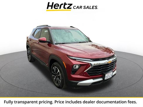 Used 2025 Chevrolet TrailBlazer LT FWD image 1