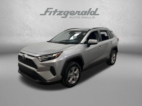 Used 2023 Toyota RAV4 XLE w/ Convenience Package FWD image 1