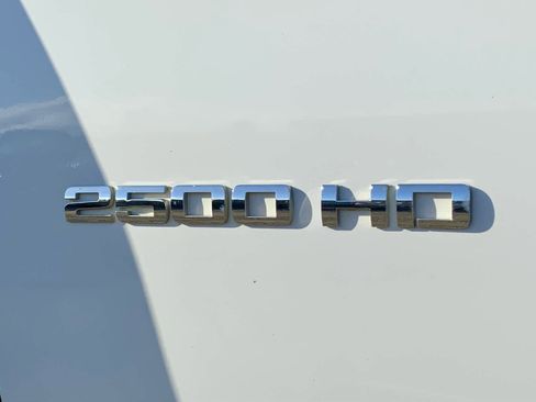 Used 2012 Chevrolet Silverado 2500 W/T image 12
