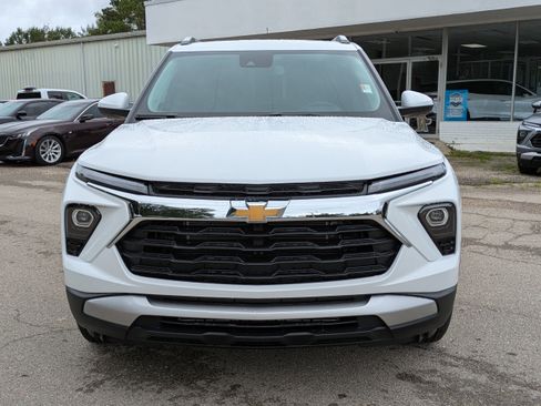 New 2026 Chevrolet TrailBlazer LT w/ Convenience Package image 9