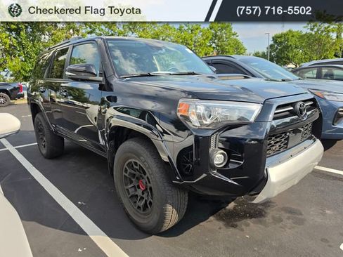 Used 2022 Toyota 4Runner TRD Off-Road Premium w/ TRD Black Wheel Package (TMS) AWD/4WD image 3