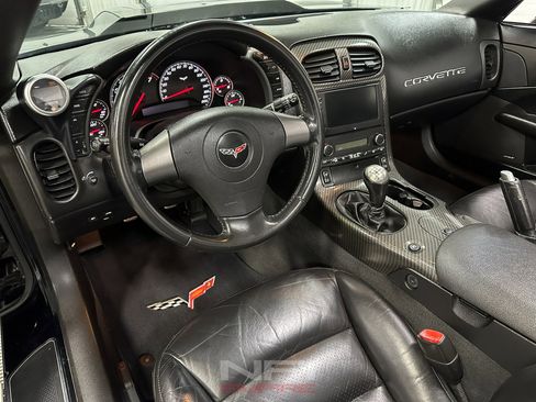 Used 2006 Chevrolet Corvette Convertible 2D w/ Preferred Equipment Group image 33