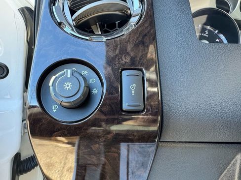 Used 2014 Ford F250 Platinum w/ FX4 Off-Road Package image 11