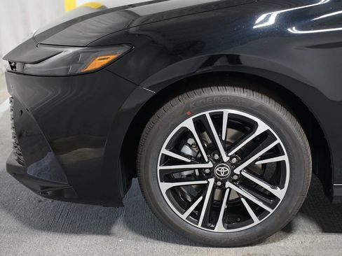 New 2026 Toyota Camry XLE AWD/4WD image 5