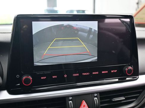 Used 2023 Kia Forte GT-Line w/ GT-Line Premium Package image 17