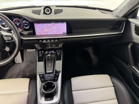 Used 2020 Porsche 911 Carrera S RWD image 17