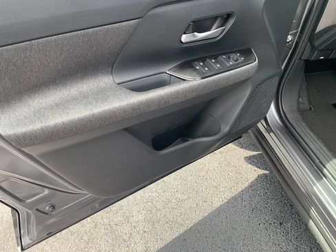 Used 2026 Nissan Kicks SV FWD image 19