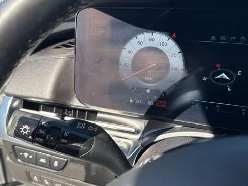 Used 2024 Kia Carnival SX Prestige image 17