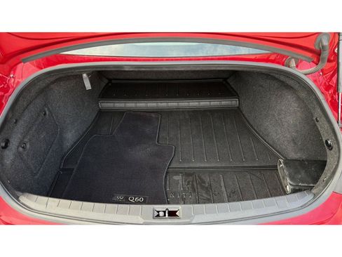 Used 2017 INFINITI Q60 Red Sport 400 RWD image 34