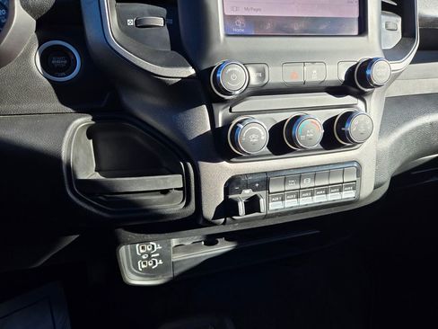 Used 2023 RAM 3500 Tradesman image 23