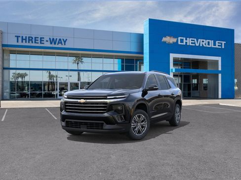 New 2026 Chevrolet Traverse LT w/ Driver Confidence Package image 32