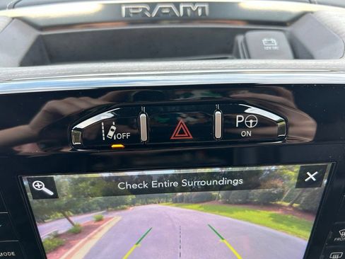 Used 2020 RAM 1500 Limited w/ Black Appearance Package RWD image 34