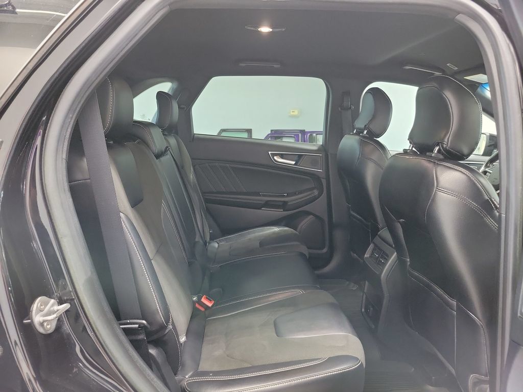 Used 2019 Ford Edge ST AWD/4WD image 22