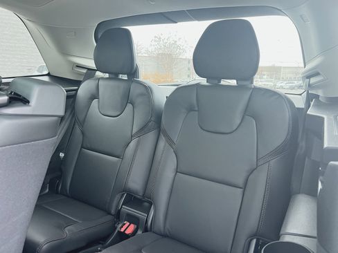 New 2026 Volvo XC90 T8 Ultra w/ Protection Package Premier image 26