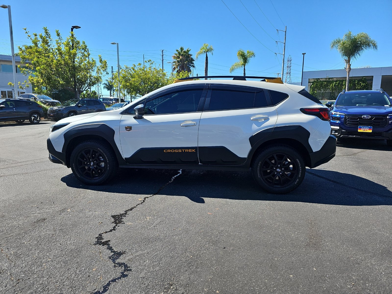 Certified 2024 Subaru Crosstrek 2.5i Wilderness w/ Crosstrek Mirror Package AWD/4WD image 4
