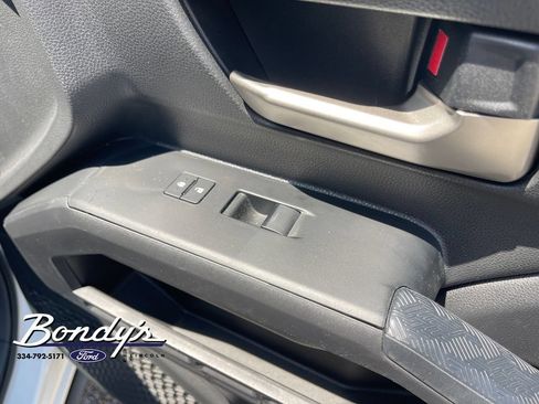 Used 2025 Toyota Tacoma TRD Sport RWD image 19