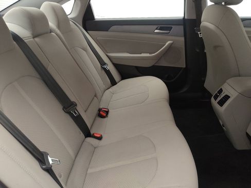 Used 2019 Hyundai Sonata SEL image 19