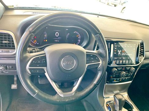Used 2019 Jeep Grand Cherokee Limited w/ Trailer Tow Group IV AWD/4WD image 30