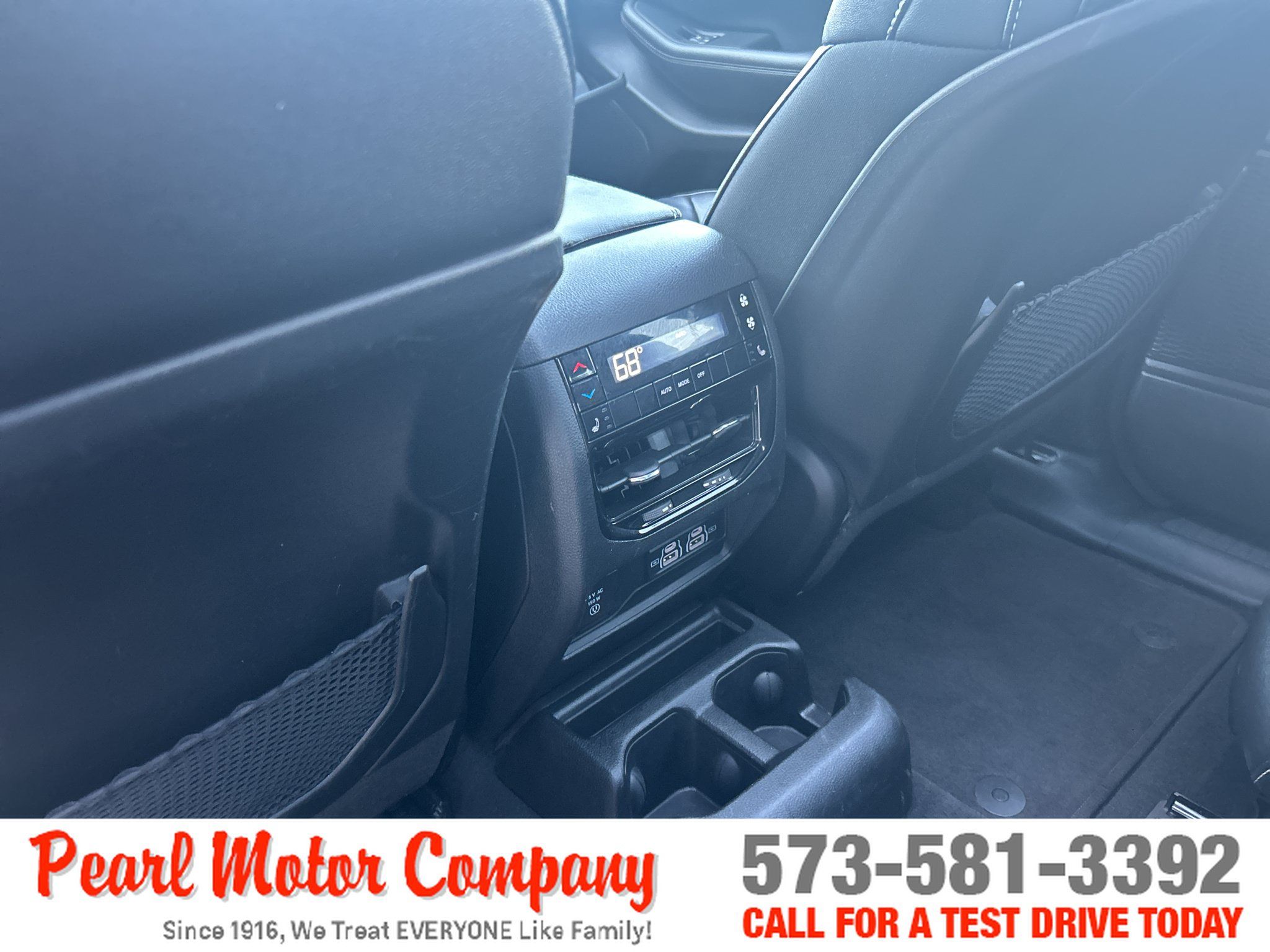 Used 2024 Jeep Grand Cherokee L Limited w/ Luxury Tech Group II AWD/4WD image 22
