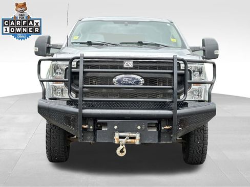 Used 2022 Ford F250 XL w/ Power Equipment Group AWD/4WD image 8