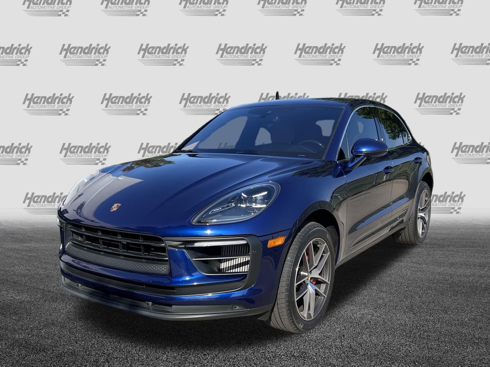 Used 2022 Porsche Macan S AWD/4WD image 5