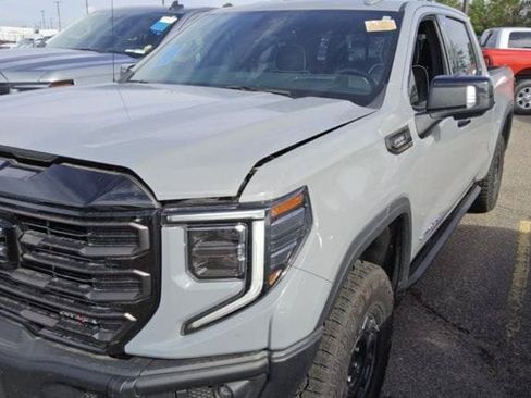 Used 2025 GMC Sierra 1500 AT4X w/ AT4X AEV Edition AWD/4WD image 3